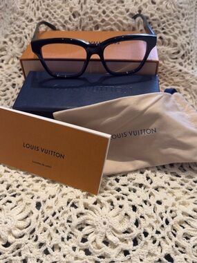 Louis Vuitton Black Gloss Acetate Rectangular Glasses